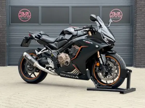 2023 Honda CBR 650 R - € 9.899 (1/1)