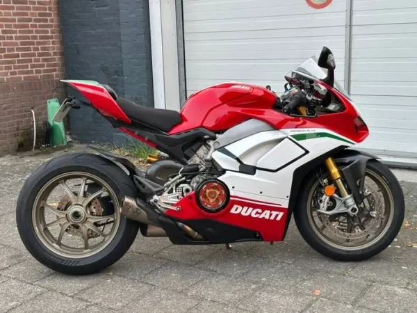 2018 Ducati Panigale V4 S - €28,995 (1/1)
