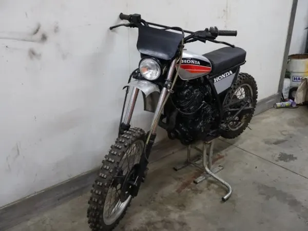 1989 Honda xl 600 - €1,000 (1/1)