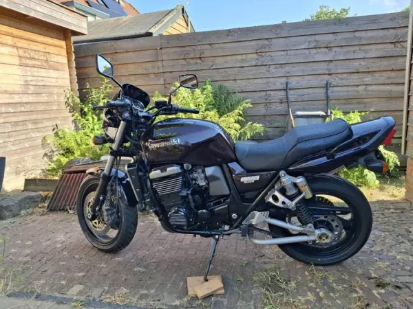 2001 Kawasaki ZRX 1100 - € 3.250 · Bieden (1/1)