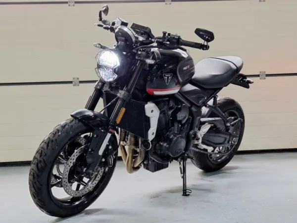 2021 Triumph Trident 660 - € 6.500 · Bieden (1/1)