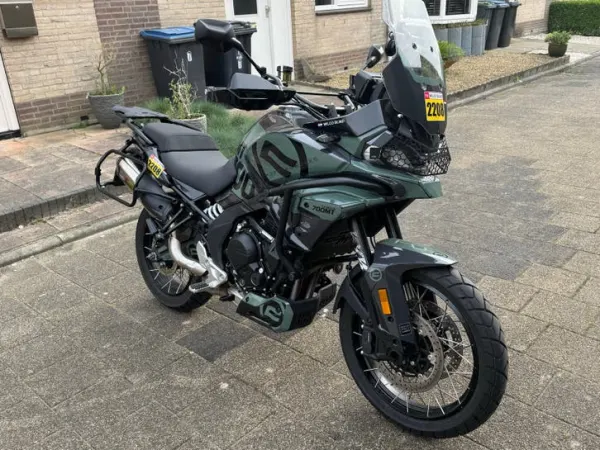 2025 Cfmoto 700 MT Adventure - € 6.950 · Bieden (1/1)
