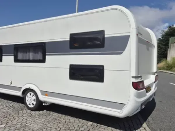 2024 Hobby Kmfe 545 KMF Stapelbed Airco Mover Luifel Fietsendrager - €35,350 (1/1)