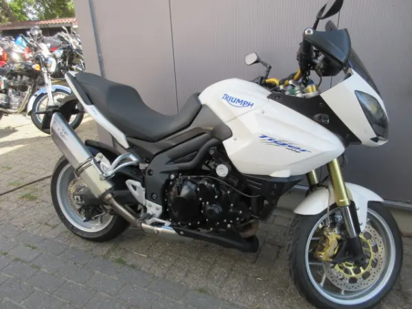 2008 Triumph Tiger 1050 - €3,999 (1/1)