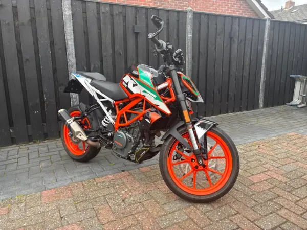 2018 KTM 390 Duke - € 3.375 · Bieden (1/1)