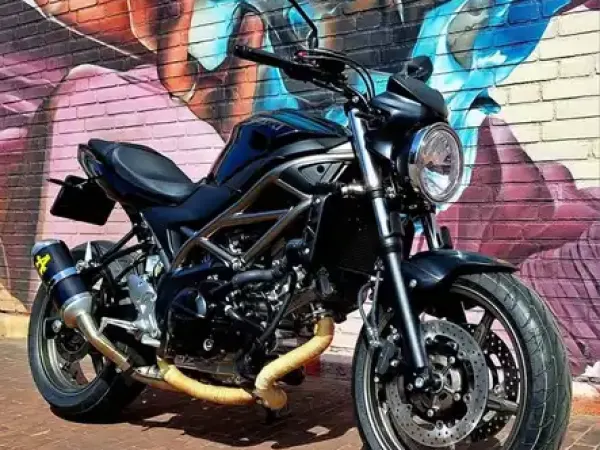 2023 Suzuki SV 650 - € 5.750 (1/1)