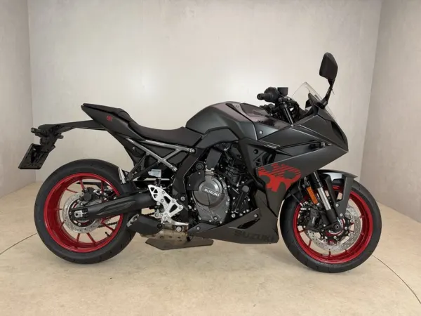 2026 Suzuki GSX-8R - € 10.998 · Bieden (1/1)