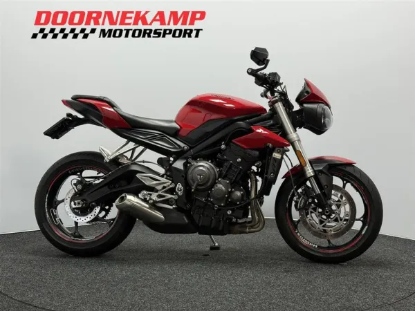 2018 Triumph Street Triple S - € 6.250 (1/1)