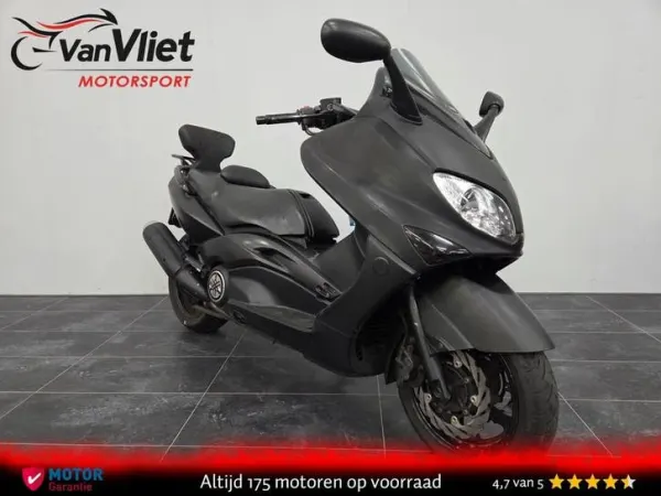 2004 Yamaha TMax 500 bj 2004 T-Max - € 1.690 (1/1)