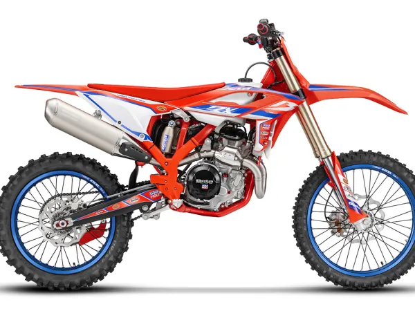 Bouwjaar onbekend Beta RX 4T 450 MY26 - € 10.225 (1/1)