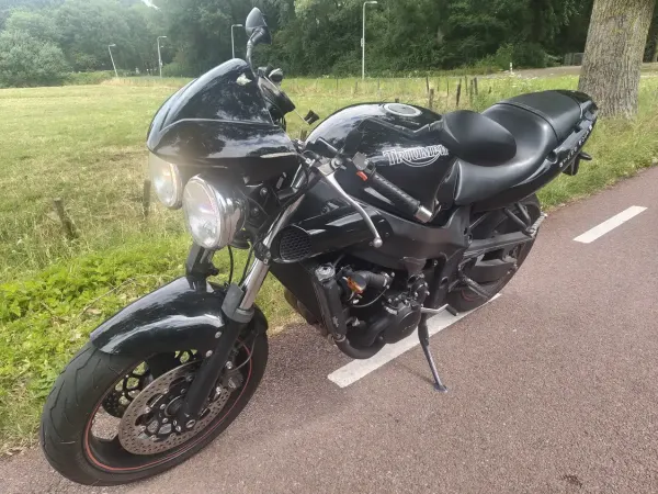 2003 Triumph Speed Four - € 2.475 · Bieden (1/1)