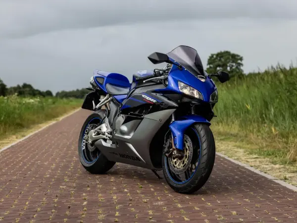 2006 Honda CBR 1000 - €4,950 (1/1)