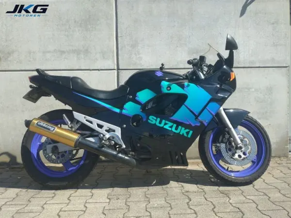 1993 Suzuki GSX 600 - Gereserveerd (1/1)