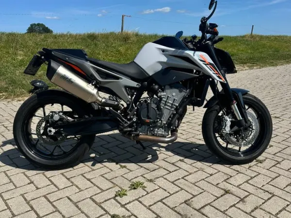 2023 KTM 790 Duke L - €7,000 · Bidding (1/1)