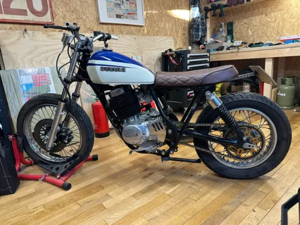 1980 Suzuki GN 400 - € 1.049 · Bieden (1/1)