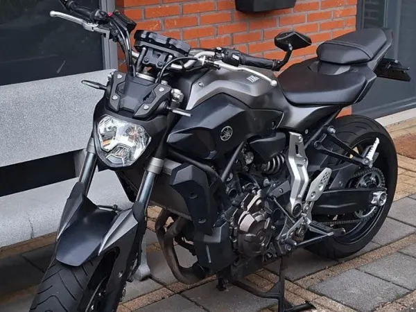 2015 Yamaha MT-07 - €5,650 · Bidding (1/1)