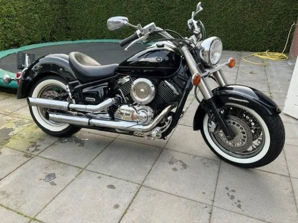 2000 Yamaha XVS 1100 - €3,400 · Bidding (1/1)