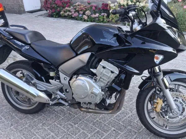 2010 Honda CBF 1000 ABS 2010 - €3,700 · Bidding (1/1)