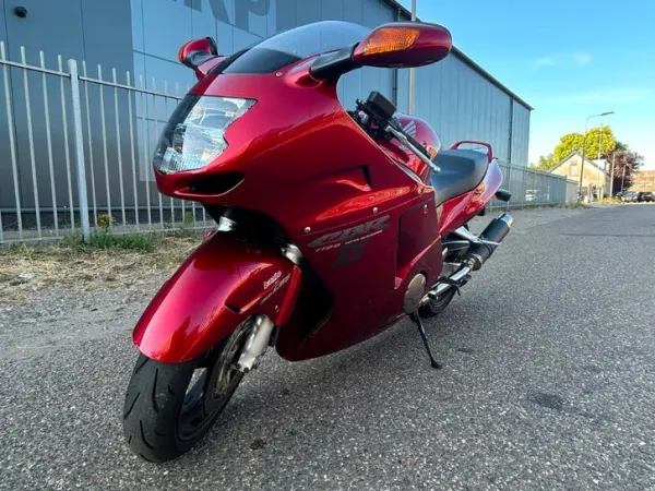 1999 Honda CBR 1100 XX Super Blackbird Heel Scherp Geprijsd - € 2.000 (1/1)
