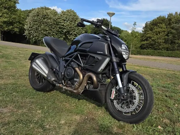2011 Ducati Diavel - € 7.999 (1/1)