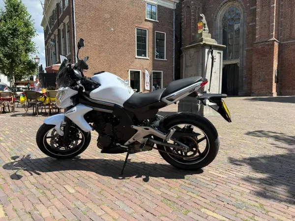 2012 Kawasaki ER - 6 N - €3,950 (1/1)