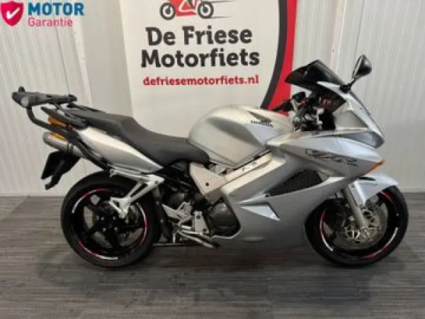 2003 Honda VFR 800 FI Vtec - € 3.599 (1/1)