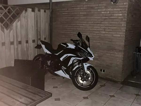 2020 Kawasaki Ninja 650 - € 6.800 (1/1)