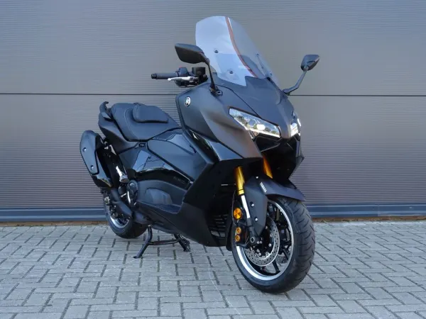 2025 Yamaha Tmax Tech Max 560 - € 13.999 (1/1)