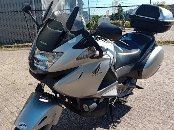2008 Honda Deauville - Reserved (1/1)