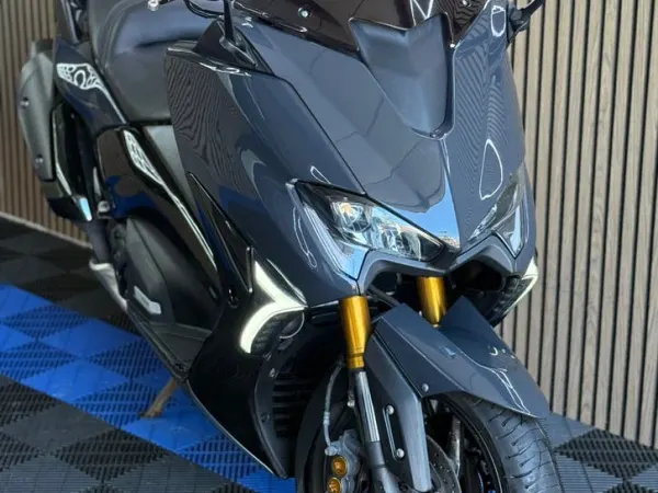 2019 Yamaha Tmax 530i 2019 SX Keyless - €6,500 (1/1)