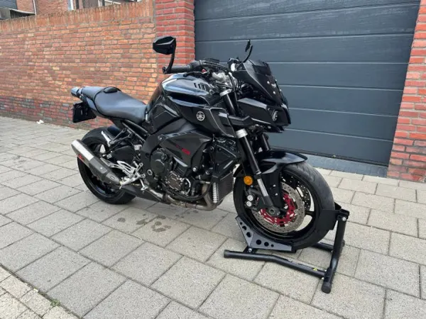 2016 Yamaha MT 10 - € 7.999 (1/1)