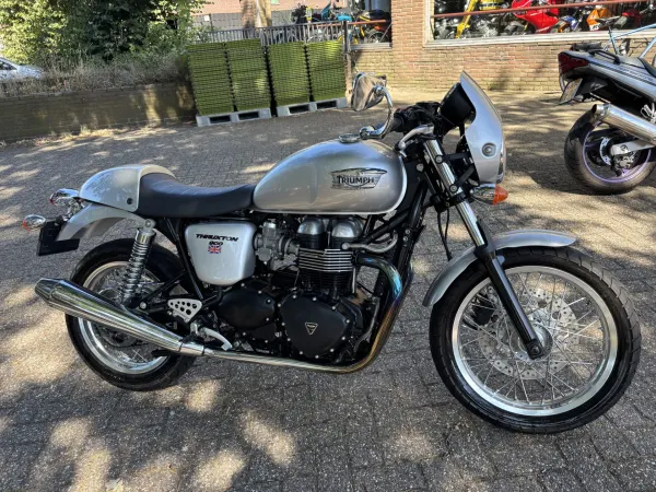 2009 Triumph Thruxton - € 5.950 (1/1)