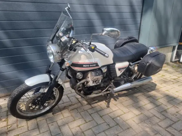 2009 Moto Guzzi V 7 Classic - Reserved (1/1)