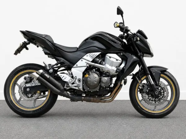 2007 Kawasaki Z750 2007 | 49.500 km | Nieuwe Michelin Banden - € 3.295 (1/1)