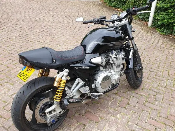 2004 Yamaha XJR 1300 - € 3.450 · Bieden (1/1)