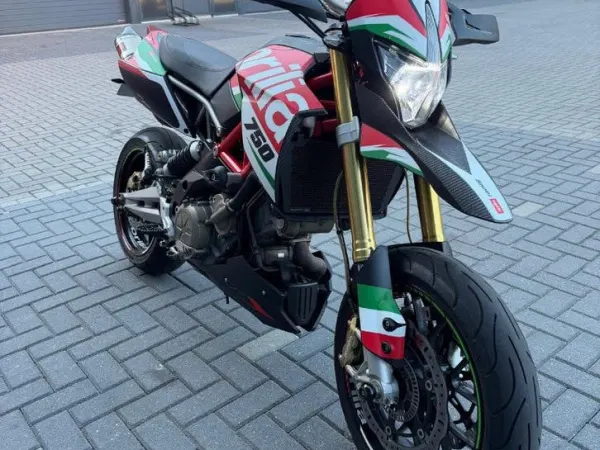 2014 Aprilia Dorsoduro 750 ABS | 2014 | 44700 km | Akrapovič - € 4.500 (1/1)