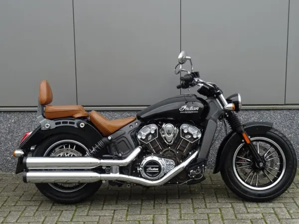 2015 Indian Scout (bj 2015) - € 10.945 (1/1)