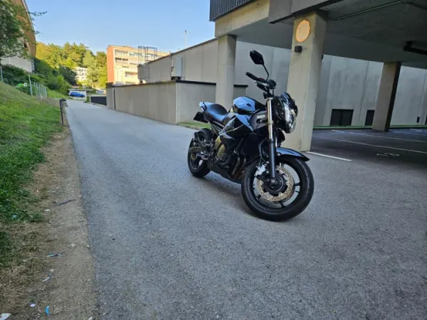 Year unknown Yamaha XJ 6 - €3,999 · Bidding (1/1)