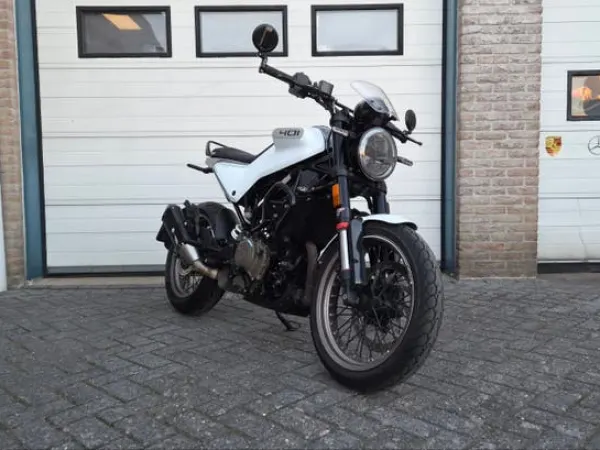 2023 Husqvarna Vitpilen 401 - € 3.150 · Bieden (1/1)