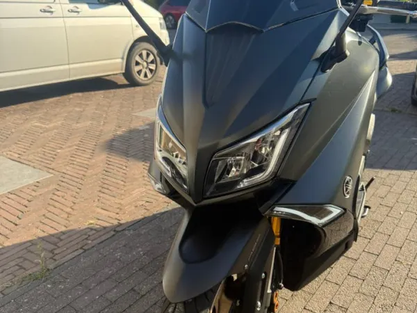 Bouwjaar onbekend Yamaha Tmax 530 Iron Max Niks Opgevoerd bj 2016 Origineel - € 9.000 · Bieden (1/1)