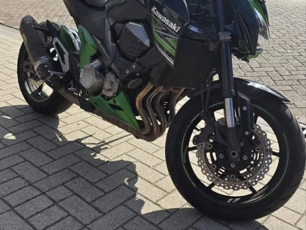 Year unknown Kawasaki Z 800 - €5,200 · Bidding (1/1)