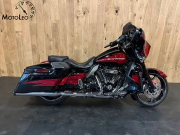 2016 Harley-Davidson Street Glide CVO FLHXSE - € 23.950 (1/1)