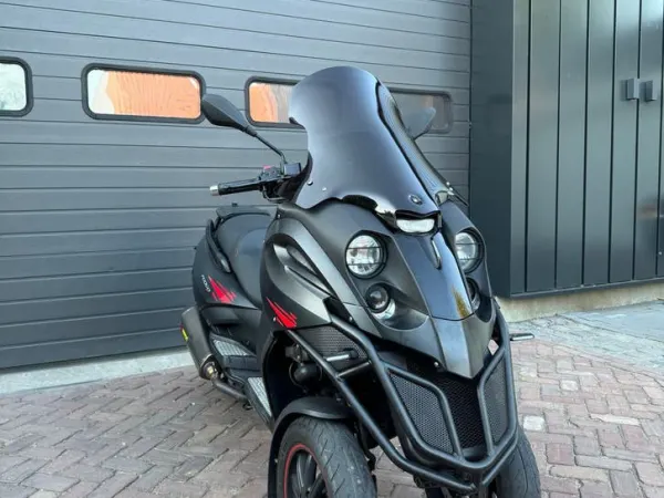 Bouwjaar onbekend Gilera Fuoco 500 - € 4.499 · Bieden (1/1)