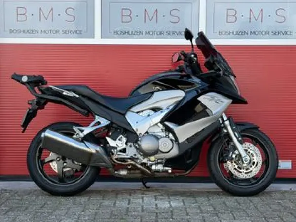 2014 Honda VFR 800 X Crossrunner ABS - €5,350 (1/1)