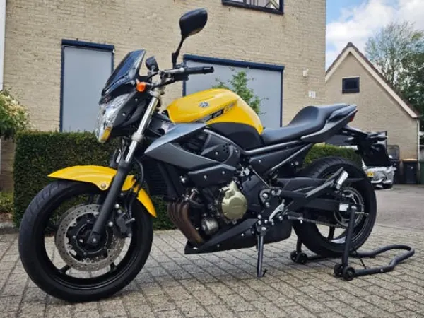 2009 Yamaha XJ 6 - €3,500 · Bidding (1/1)