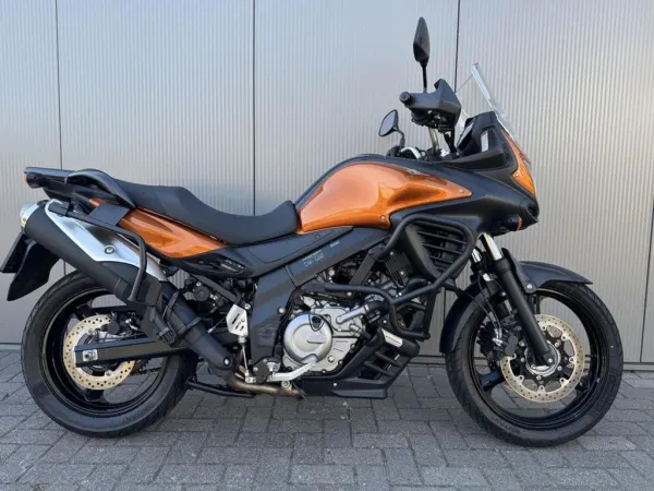 2011 Suzuki V-Strom DL 650 ABS - € 4.980 (1/1)