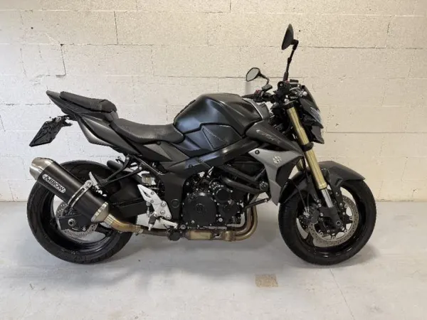 2015 Suzuki GSR 750 - €5,950 · Bidding (1/1)