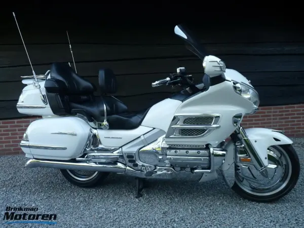 2002 Honda GL 1800 - € 8.950 (1/1)