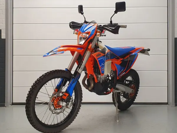 2025 KTM 450 EXC SIX Days - €12,750 · Bidding (1/1)
