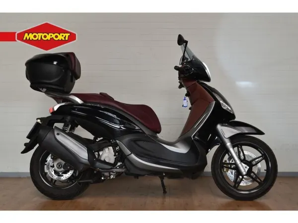 2012 Piaggio Beverly 300 - € 2.999 (1/1)